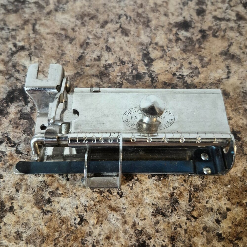 1891 Antique Sewing Attachments For White Machines, Patent 1891 Greist, Complete - Picture 9 of 15
